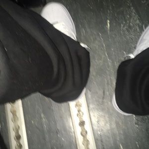 Meet your Posher, Adrian